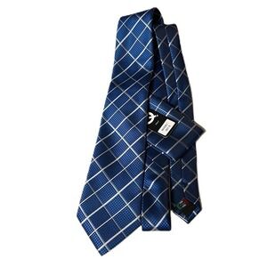 Q Brand Tie and Pocket Square Blue and Silver NWT